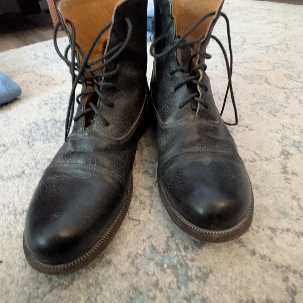 Classic Black Leather Men's Boots